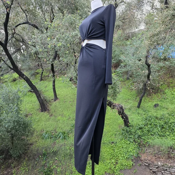 NWT $148 CULT GAIA X GAP LIMITED EDITION COLAB CUTOUT DRESS IN BLACK SIZE S - Picture 5 of 9